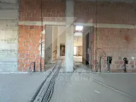 Izdavanje, poslovni prostor, 864m², Centar, Podgorica - image 10