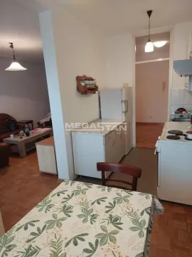 Izdavanje, dvosoban stan, 71m², Novi Beograd Blok 61, Novi Beograd Sve Podlokacije - image 9