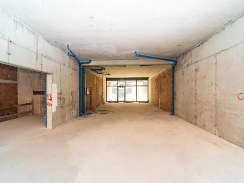 Prodaja, poslovni prostor, 160m², Master Kvart, Podgorica - image 3