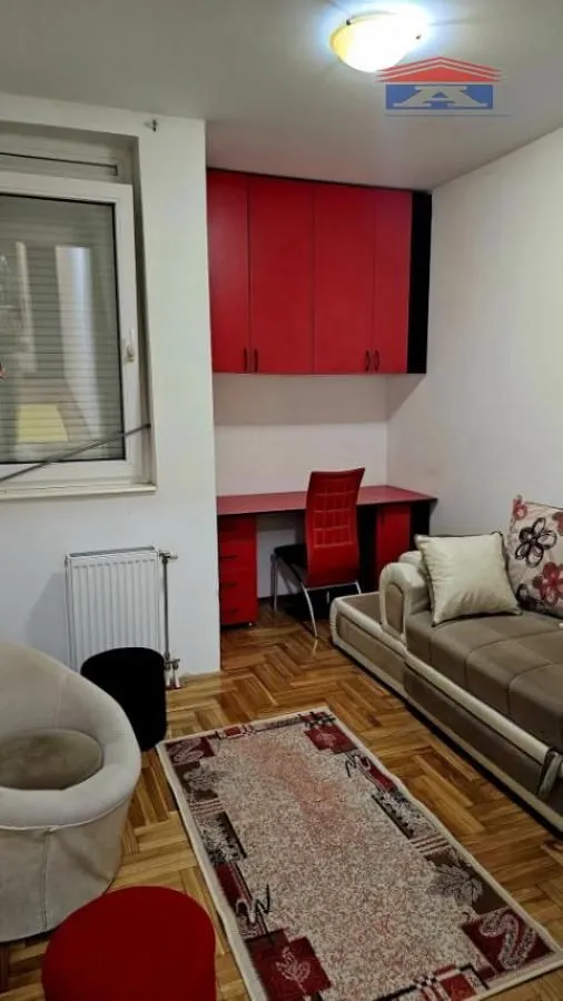 Izdavanje, trosoban stan, 65m², Nova Detelinara, Novi Sad Sve Podlokacije