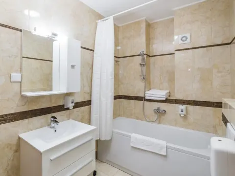 Sale, two bedroom apartment, 89m², Bečići, Budva - image 9