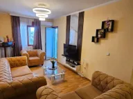 Izdavanje, dvosoban stan, 65m², Pobrežje, Podgorica - image 12