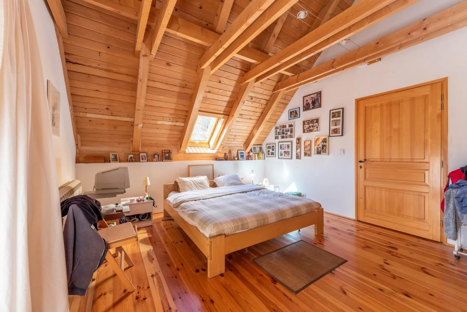Sale, house, 550m², Podgorica, Crna Gora