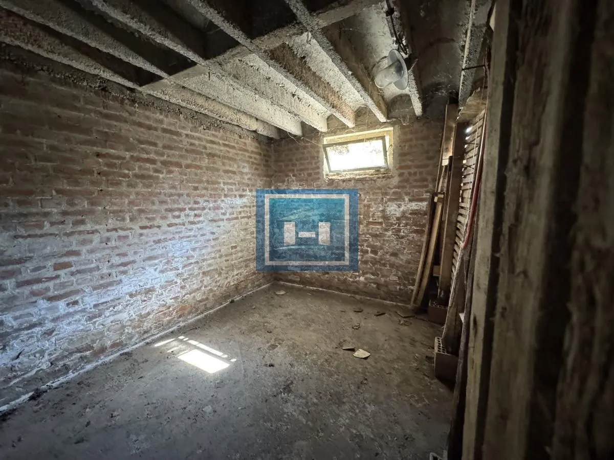 Prodaja, trosoban stan, 77m², Centar, Ćuprija