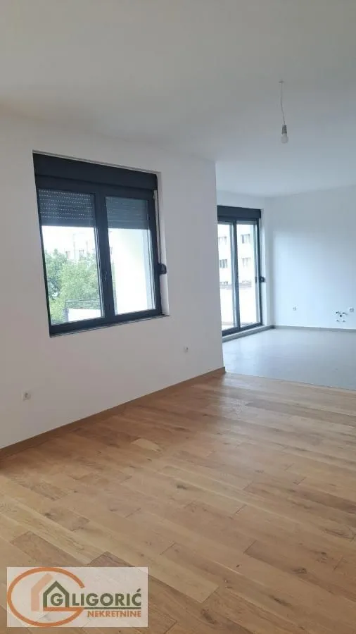 Prodaja, stan, 236m², Zemun Sve Podlokacije, Beograd