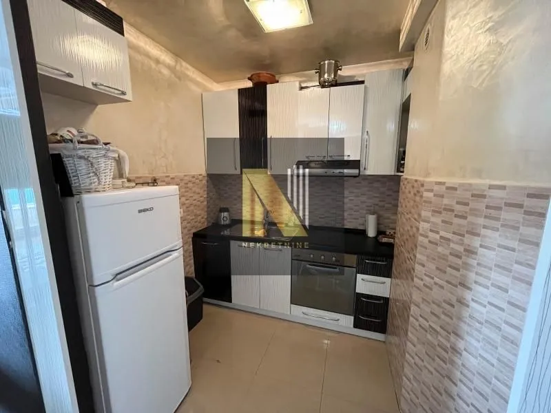 Prodaja, trosoban stan, 108m², Bulevar patrijarha Pavla, Novi Sad Sve Podlokacije