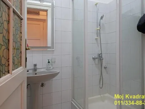 Izdavanje, kuća, 460m², Savski Venac, Beograd - image 18