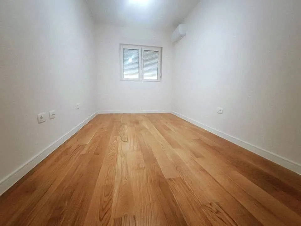 Rent, two bedroom apartment, 75m², Central Point, Podgorica