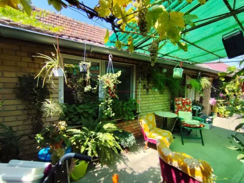 Prodaja, kuća, 102m², Novo Selo, Subotica - image 7