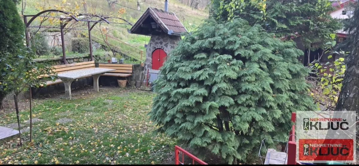 Prodaja, kuća, 63m², Rakovac, Novi Sad Sve Podlokacije