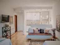 Izdavanje, garsonjera, 42m², Dubovica, Budva