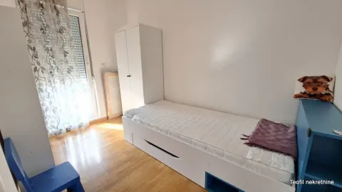 Rent, two bedroom apartment, 65m², Crveni Krst, Niš - image 6