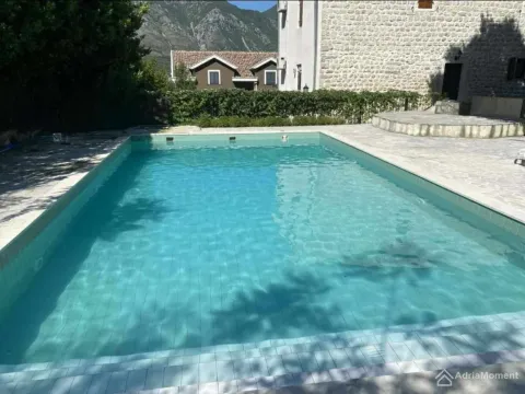 Prodaja, dvosoban stan, 82m², Dobrota, Kotor - image 18