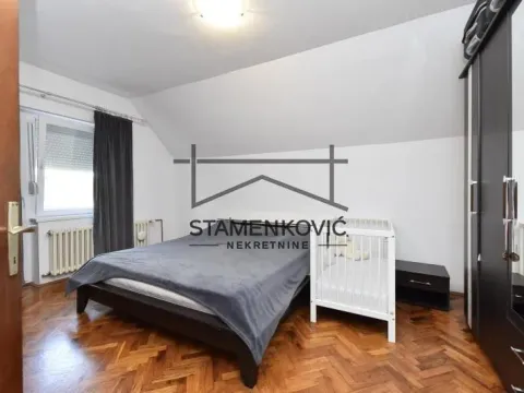 Sale, house, 495m², Begeč, Novi Sad Sve Podlokacije - image 5