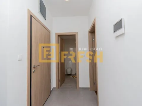Izdavanje, trosoban stan, 90m², Master Kvart, Podgorica - image 7