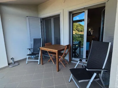 Sale, two bedroom apartment, 93m², Petrovac, Budva - image 6