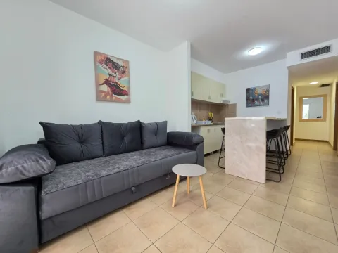Sale, two bedroom apartment, 64m², Bečići, Budva - image 7