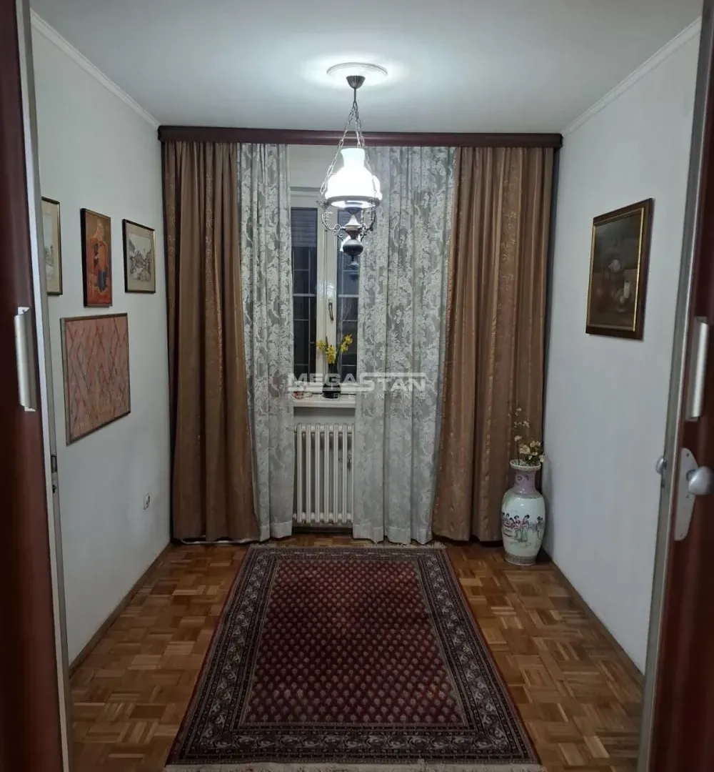 Sale, two bedroom apartment, 73m², Vračar Sve Podlokacije, Beograd