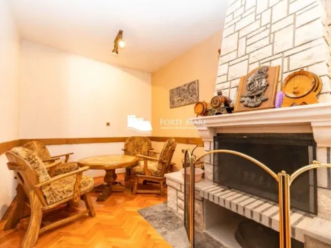 Prodaja, kuća, 387m², Igalo, Herceg Novi - image 11