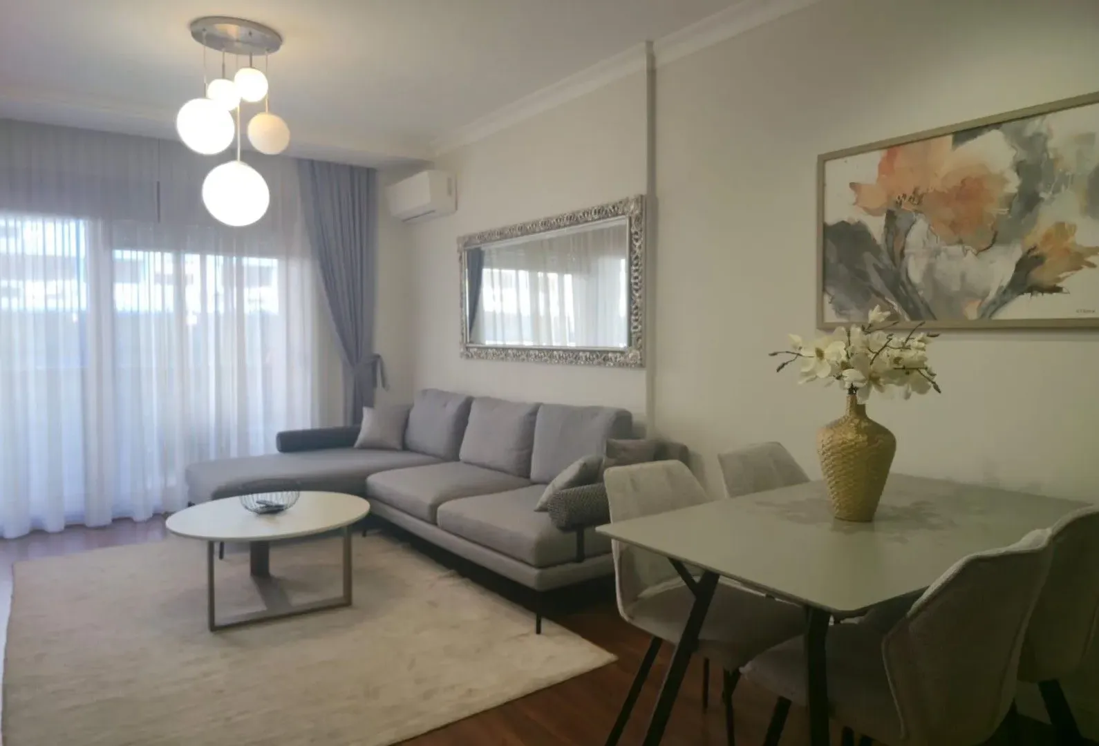 Rent, one bedroom apartment, 52m², Master Kvart, Podgorica