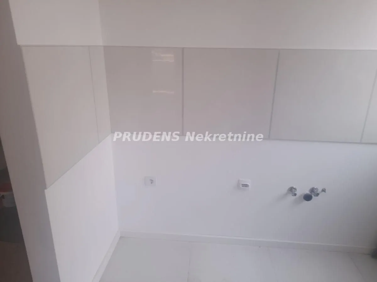 Prodaja, jednosoban stan, 42m², Jakovo, Surčin