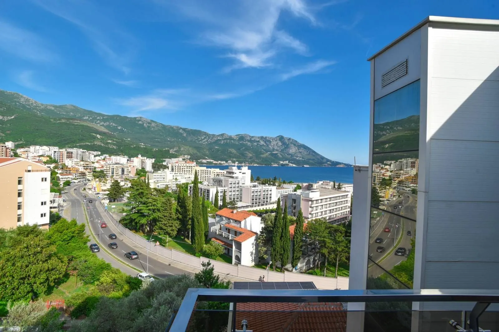 Sale, one bedroom apartment, 53m², Bečići, Budva