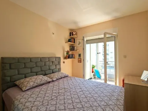 Izdavanje, jednosoban stan, 50m², Tuški Put, Podgorica - image 3