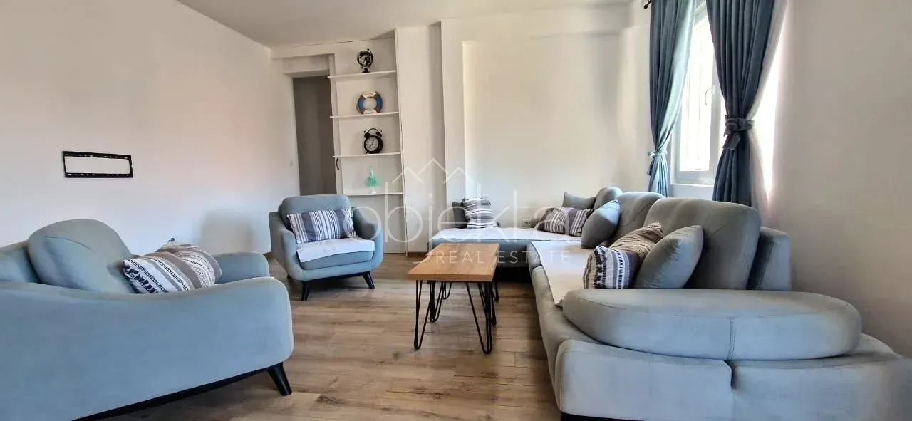 Rent, apartment, 130m², Tivat, Crna Gora