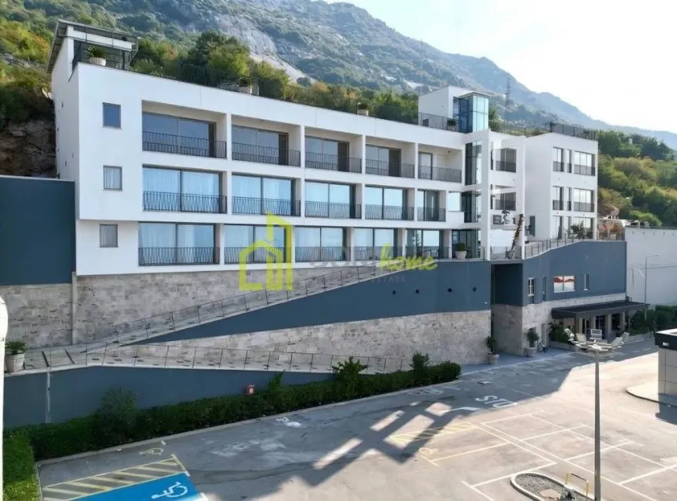 Prodaja, poslovni prostor, 1700m², Budva, Crna Gora