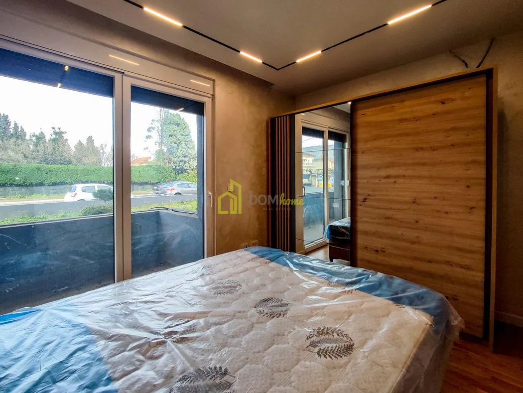 Izdavanje, dvosoban stan, 69m², Tološi, Podgorica