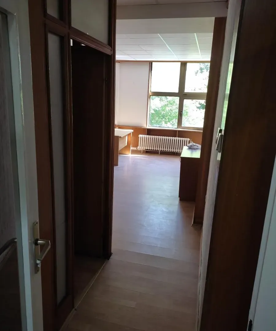 Rent, office space, 260m², Centar, Niš