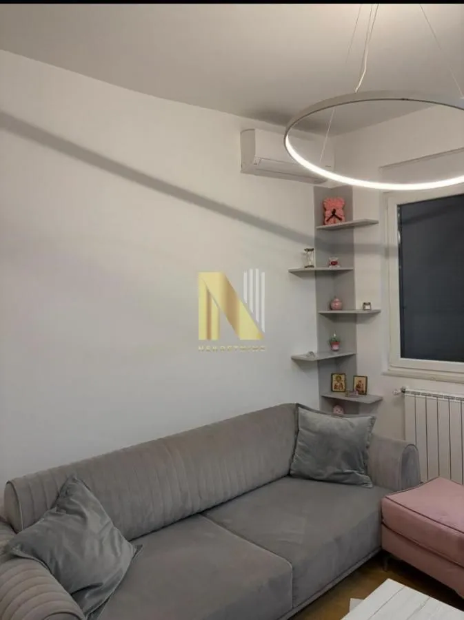 Izdavanje, jednosoban stan, 44m², Rotkvarija, Novi Sad Sve Podlokacije