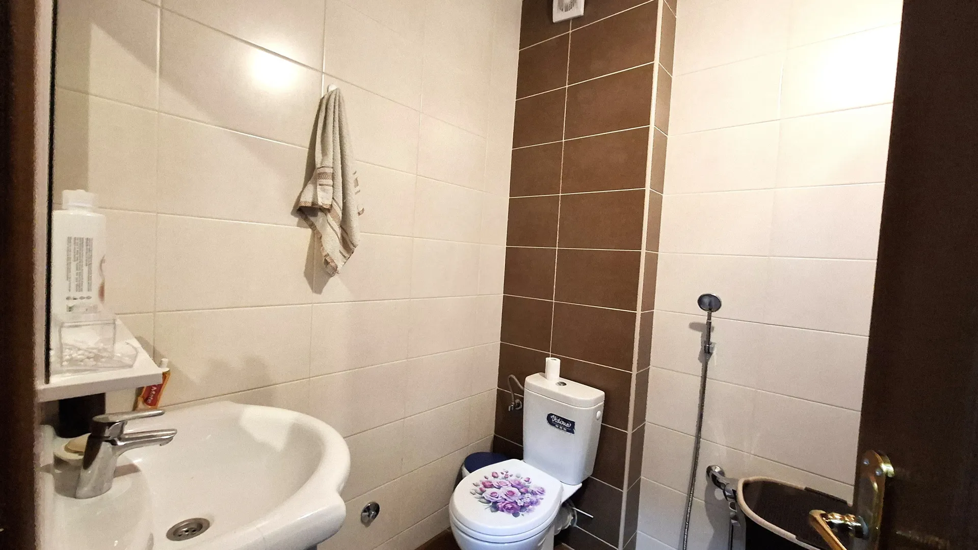 Prodaja, jednosoban stan, 58m², Ilino, Bar