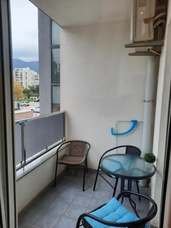 Rent, one bedroom apartment, 52m², Bar, Crna Gora