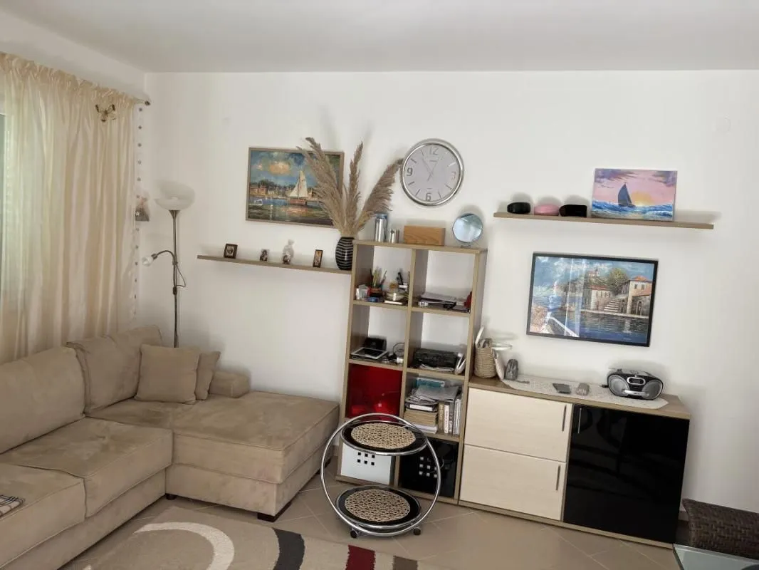 Prodaja, jednosoban stan, 48m², Petrovac, Budva