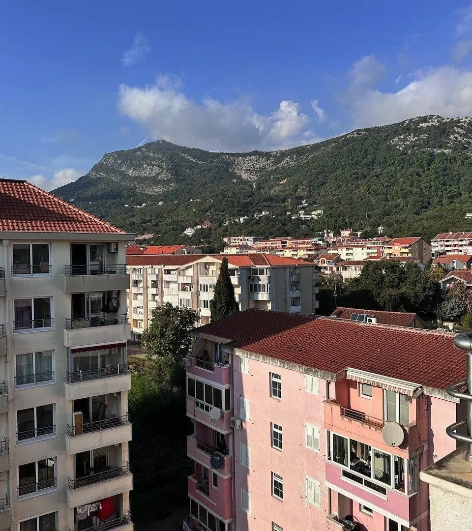 Prodaja, dvosoban stan, 73m², Budva, Crna Gora