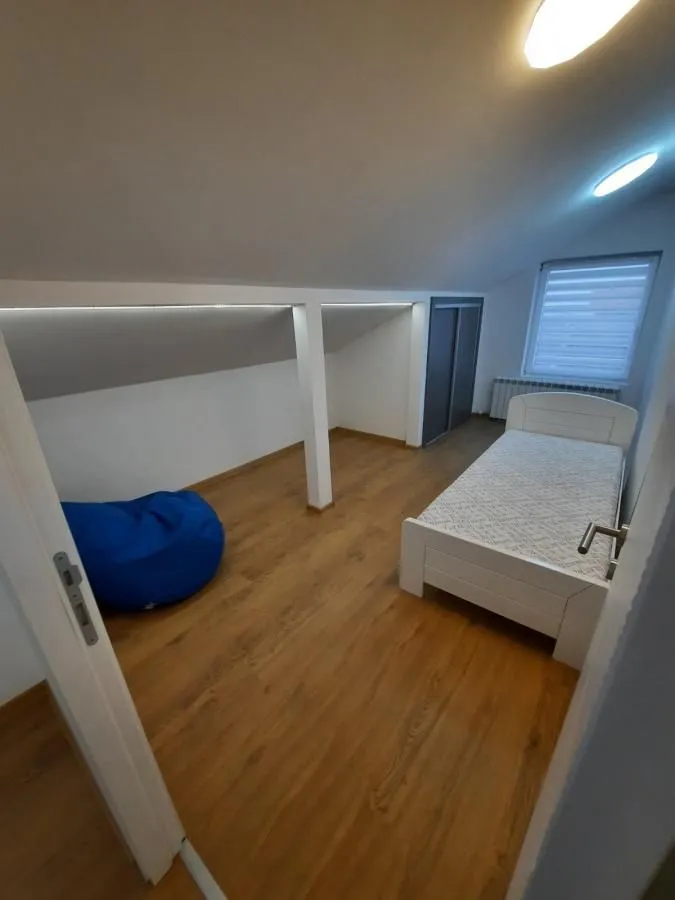 Rent, two bedroom apartment, 58m², Rupčine, Beograd