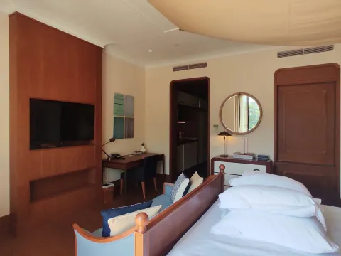 Prodaja, stan, 38m², Tivat, Crna Gora - image 5
