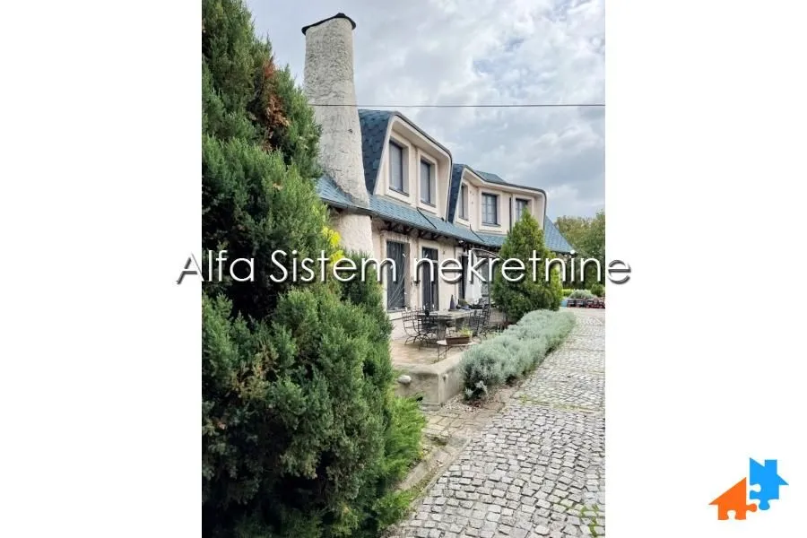 Rent, house, 360m², Banjica, Voždovac Sve Podlokacije