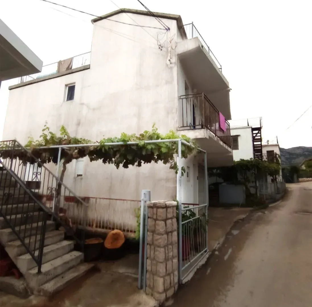 Sale, house, 111m², Centar, Bar