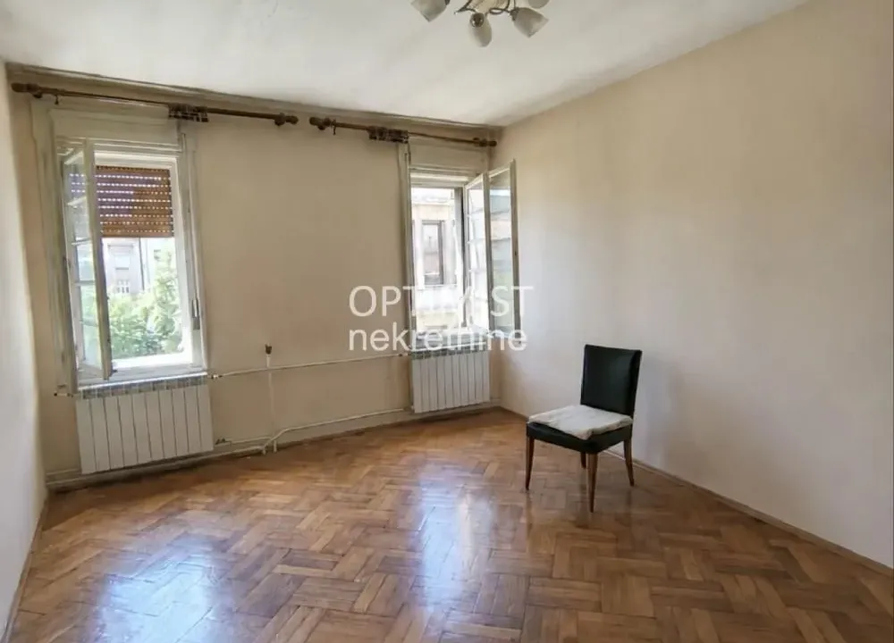 Sale, three bedroom apartment, 77m², Stari Grad, Beograd