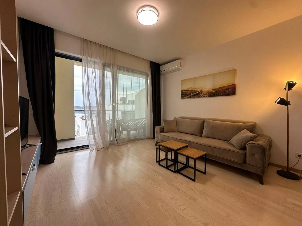 Rent, one bedroom apartment, 50m², Bečići, Budva
