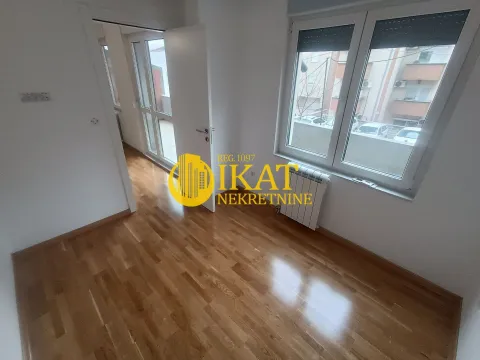 Prodaja, jednosoban stan, 39m², Slavujev Venac, Zvezdara Sve Podlokacije - image 3
