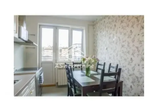 Izdavanje, trosoban stan, 97m², Stari Grad, Beograd - image 10