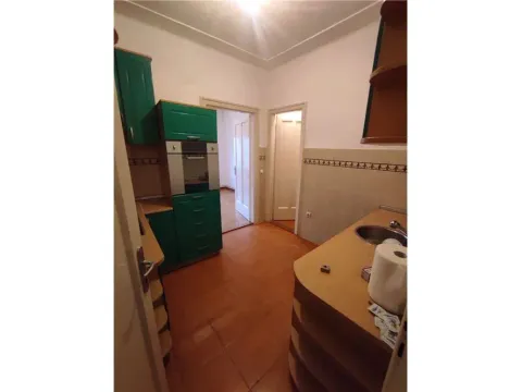 Izdavanje, dvosoban stan, 94m², Centar, Niš - image 15