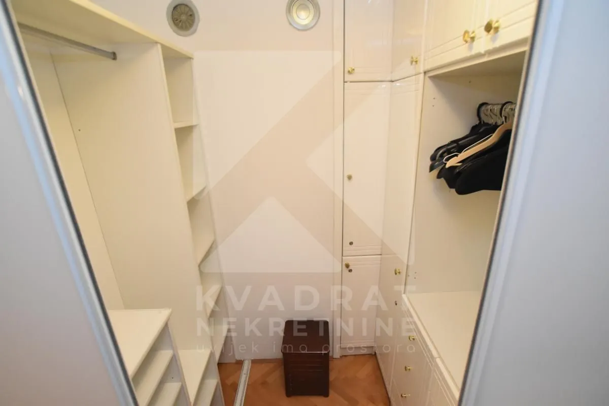 Izdavanje, dvosoban stan, 84m², Preko Morače, Podgorica