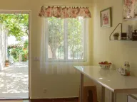 Izdavanje, trosoban stan, 110m², Zagrađe, Bar - image 4