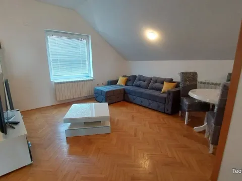 Izdavanje, četvorosoban stan, 118m², Brace Jerković, Voždovac Sve Podlokacije - image 2