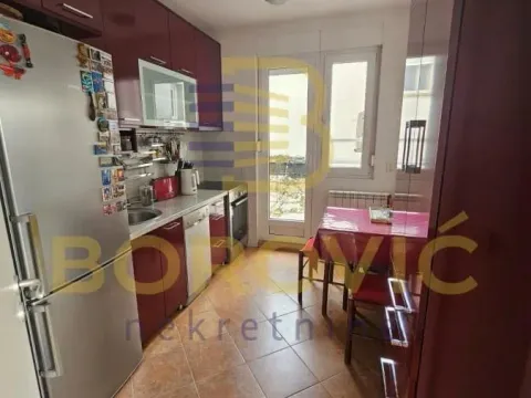 Prodaja, četvorosoban stan, 99m², Bulbulder, Zvezdara Sve Podlokacije - image 14