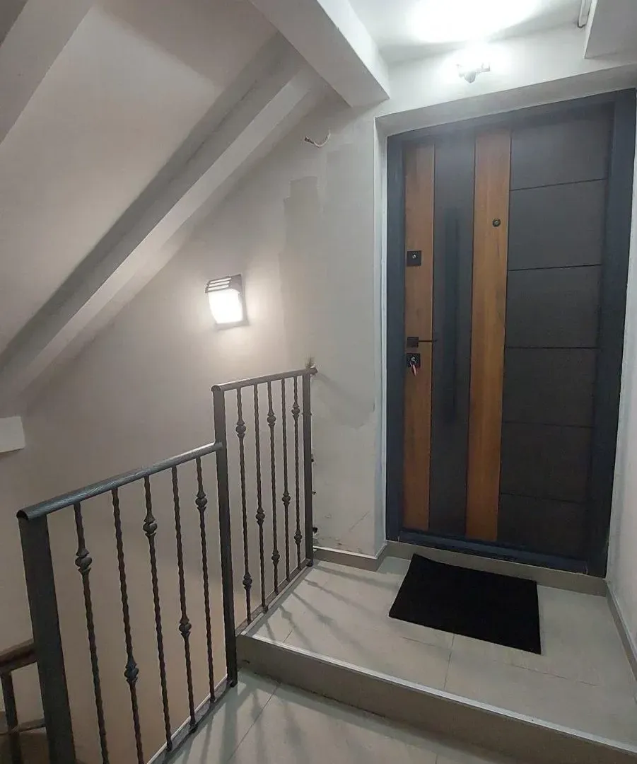 Rent, four bedroom apartment, 94m², Vračar Hram, Vračar Sve Podlokacije